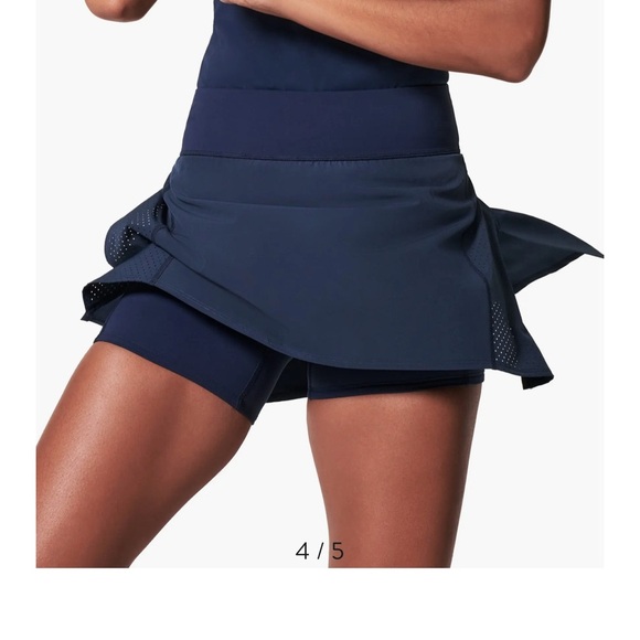 SPANX Get Moving Dark Blue Skort. XL. Nearly New. - Picture 11 of 12